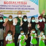 Cegah Penularan Penyakit Difteri, Pemda dan Dinkes Konut Salurkan Bansos di Kecamatan Lasolo Kepulaun