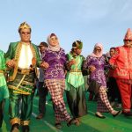 Musik Bambu dan Tarian Adat Warnai Festival Konasara, Bupati-Wabup Konut Membaur dengan Ribuan Masyarakat