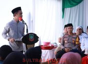 Bupati dan Wakil Bupati Konut Gelar Safari Ramadhan di Motui, Serahkan Bantuan Sembako untuk Warga