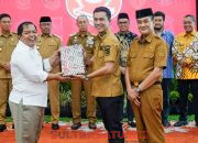 Serahkan LKPD 2025 ke BPK Sultra, Bupati Konawe Utara Ngaku Terbuka pada Setiap Masukan