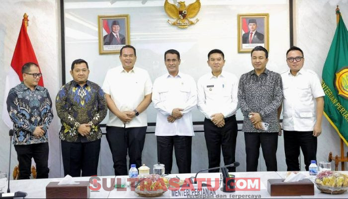 Bupati Konawe Selatan Audiensi dengan Menteri Pertanian Bahas Penguatan Produksi Menuju Swasembada Pangan dan Energi