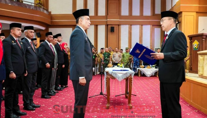 Gubernur Sultra Lantik 112 Pejabat Pemprov, Tekankan Integritas dan Pelayanan Publik