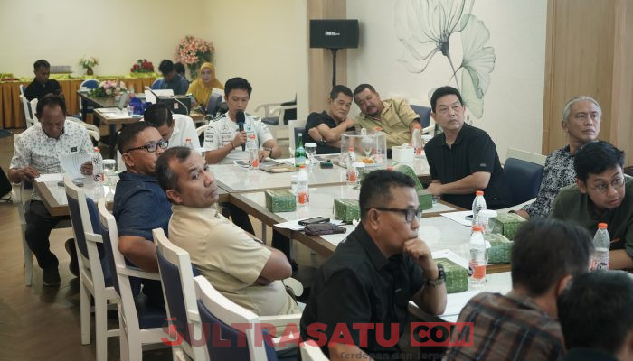 Bupati Ikbar Pimpin Rakor, Pembangunan Jalan Strategis di Konawe Utara Segera Direalisasikan