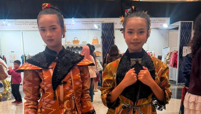 ‎Kenakan Kain Tenun Konut, Dua Siswa SDN 98 Kendari Ainayya dan Alifiyaul Tampil Memukau di Ajang BTN Indonesia Fashion Week 2026
