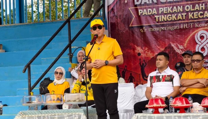 Semarak HUT ke-81 RI di Wolasi: Bupati Irham Kalenggo Buka Porseni dan Resmikan Lapangan Tamoti