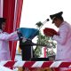 Wakil Bupati Abuhaera Pimpin Upacara Penurunan Bendera HUT ke-81 RI di Konawe Utara